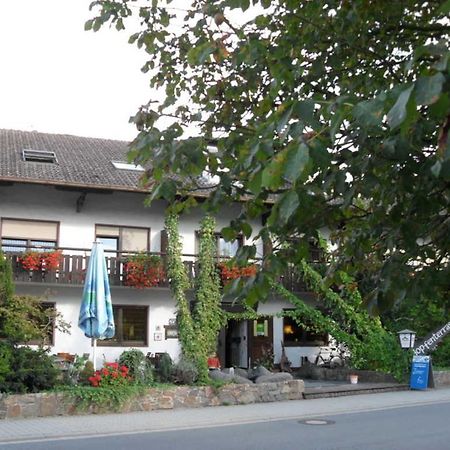 Landgasthof Brunnenwirt Zum Meenzer Fischbachtal Eksteriør bilde